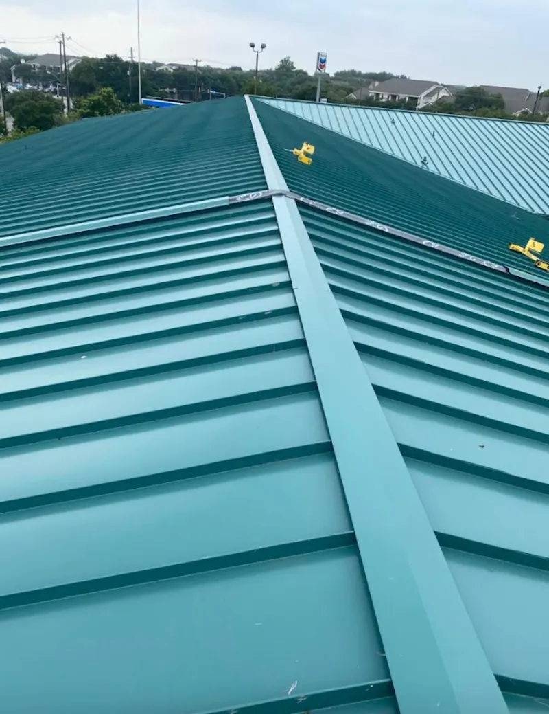 Green commercial metal roof ridge and valley for Metal Roof Repair in Yuma